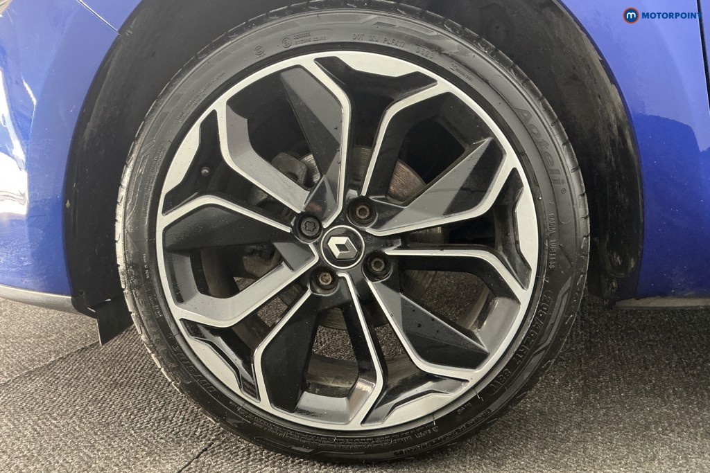 Renault Clio Iconic Manual Petrol Hatchback - Stock Number (1603405) - 40th supplementary image