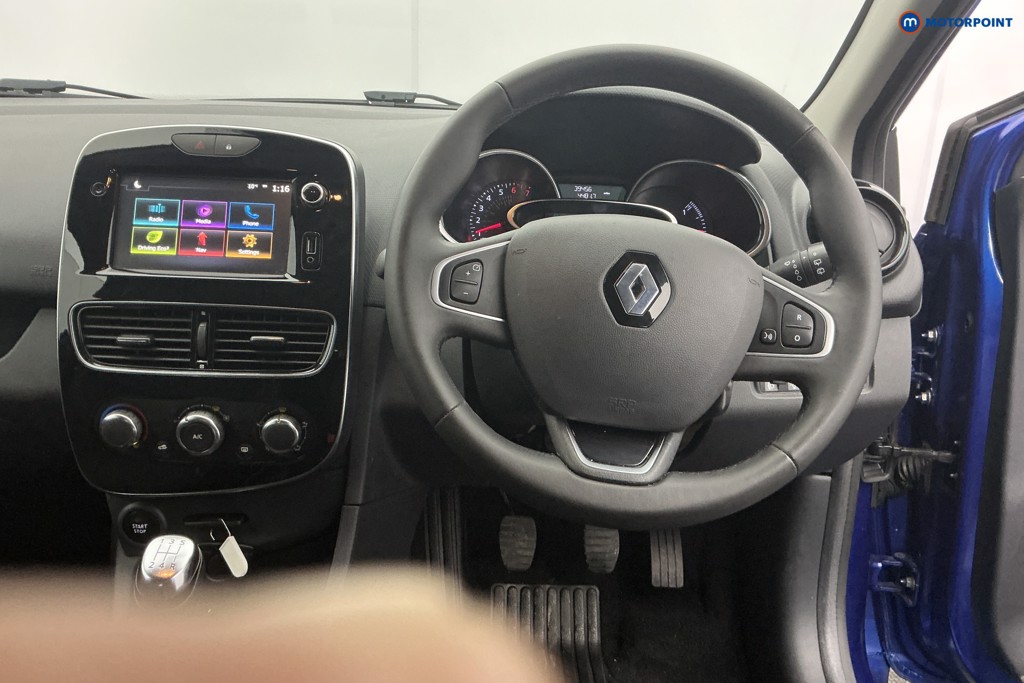 Renault Clio Iconic Manual Petrol Hatchback - Stock Number (1603405) - 1st supplementary image