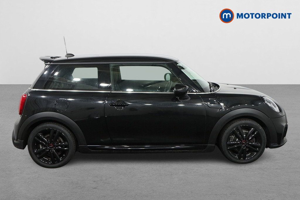 Mini Hatchback Cooper Sport Manual Petrol Hatchback - Stock Number (1603874) - Drivers side