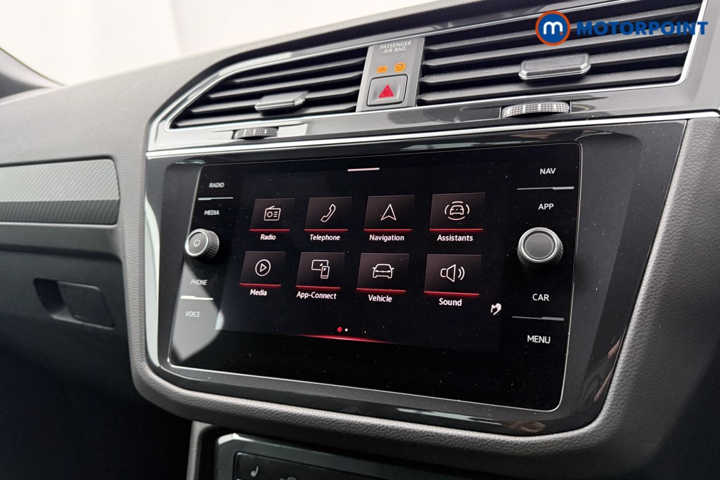 Volkswagen Tiguan R-Line Automatic Petrol SUV - Stock Number (1604786) - 7th supplementary image