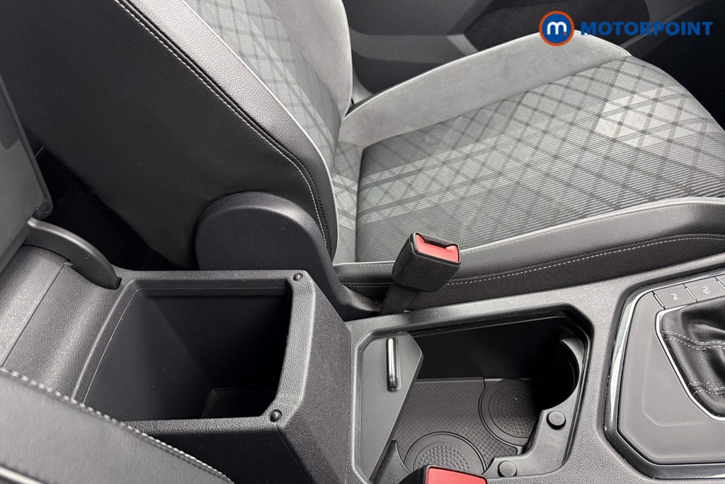 Volkswagen Tiguan R-Line Automatic Petrol SUV - Stock Number (1604786) - 15th supplementary image