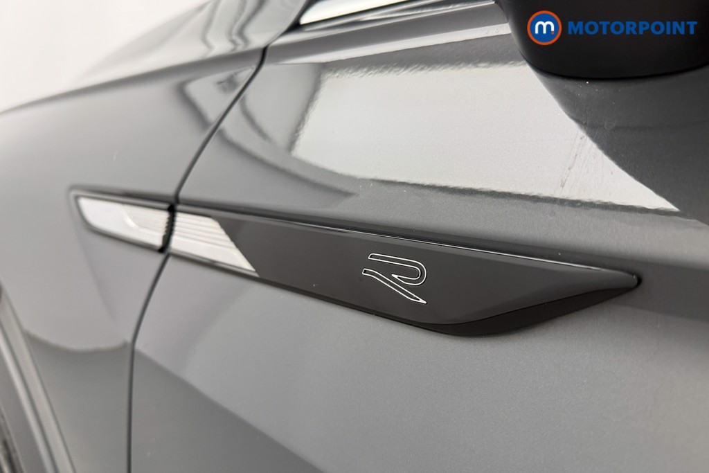 Volkswagen Tiguan R-Line Automatic Petrol SUV - Stock Number (1604786) - 28th supplementary image