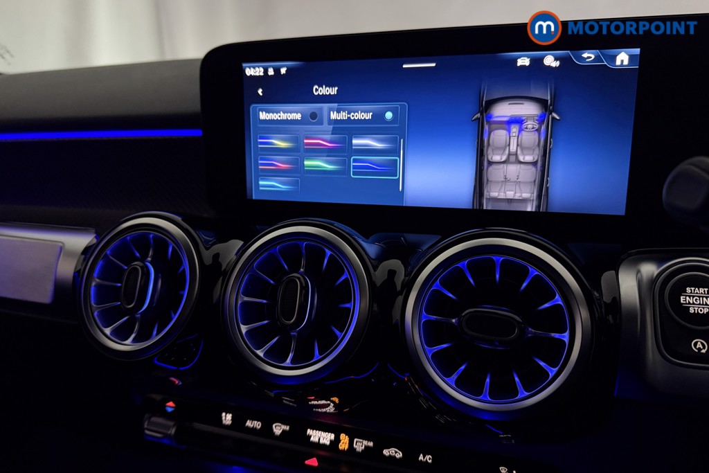 Mercedes-Benz GLB Amg Line Automatic Petrol SUV - Stock Number (1605507) - 12th supplementary image