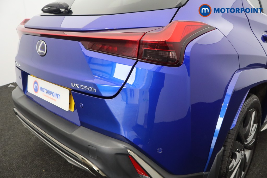 Lexus UX F-Sport Automatic Petrol-Electric Hybrid SUV - Stock Number (1606696) - 36th supplementary image