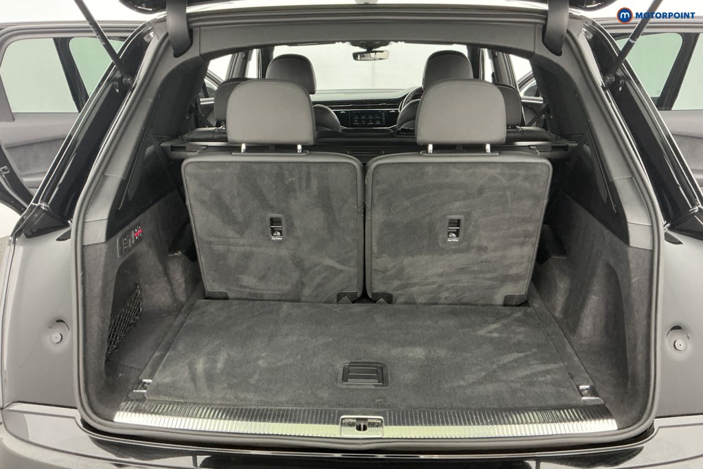 Audi Q7 Black Edition Automatic Diesel SUV - Stock Number (1607122) - 3rd supplementary image