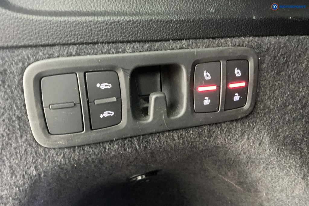 Audi Q7 Black Edition Automatic Diesel SUV - Stock Number (1607122) - 5th supplementary image