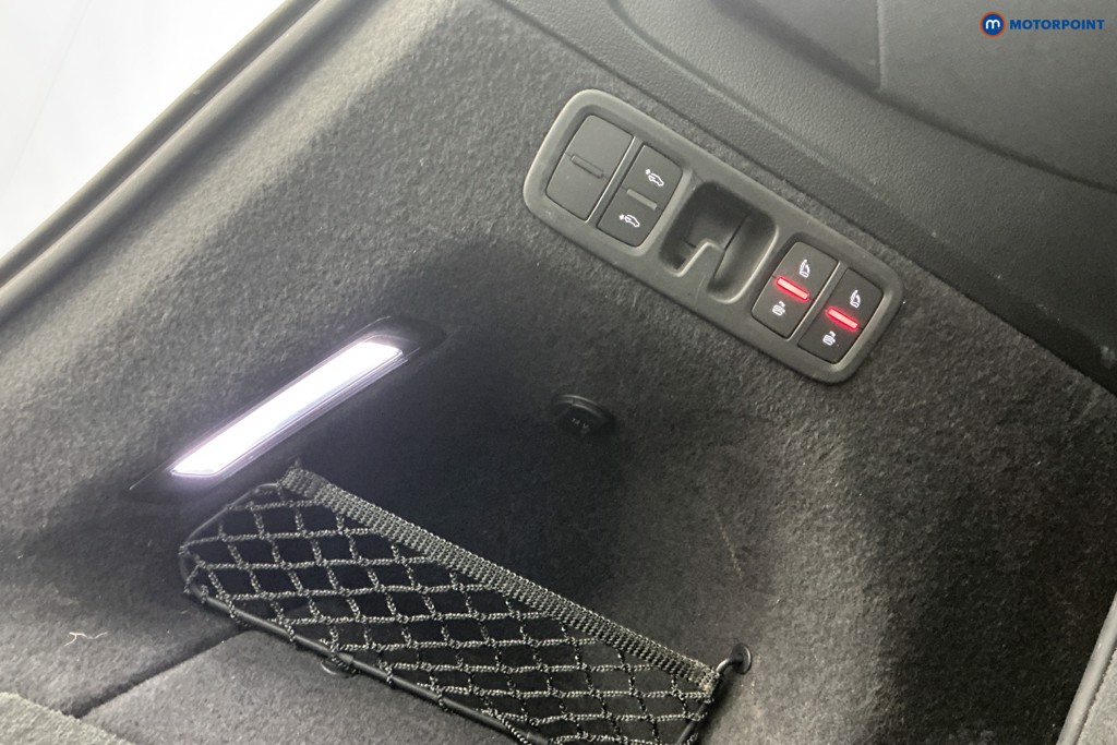 Audi Q7 Black Edition Automatic Diesel SUV - Stock Number (1607122) - 12th supplementary image