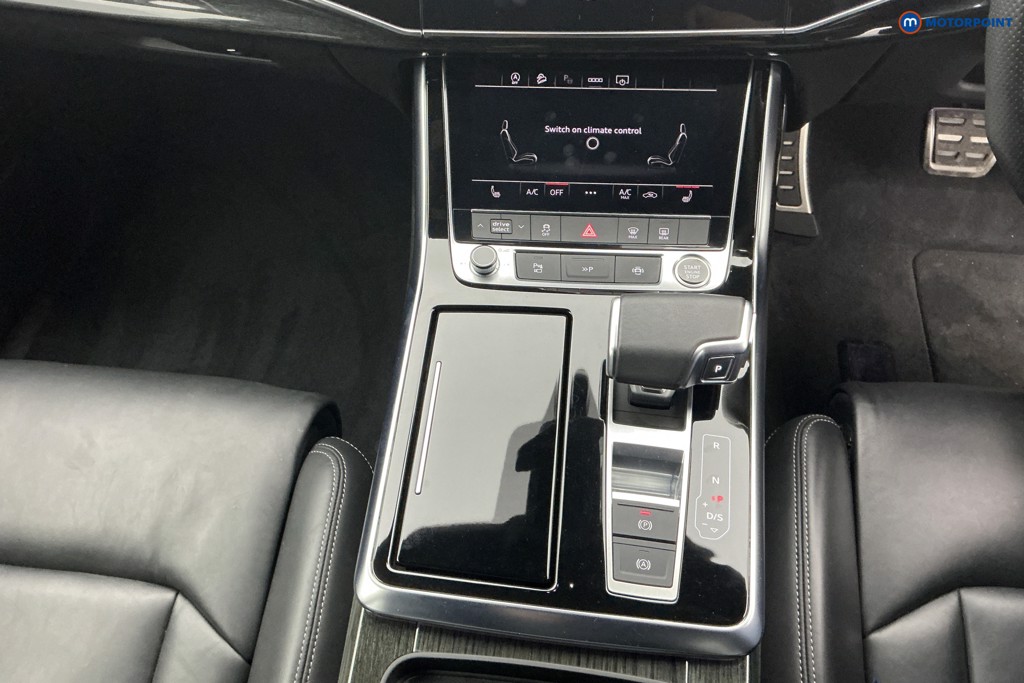 Audi Q7 Black Edition Automatic Diesel SUV - Stock Number (1607122) - 33rd supplementary image