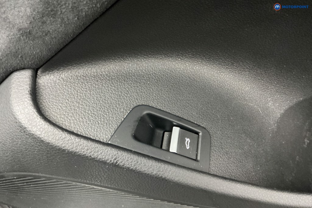 Audi Q7 Black Edition Automatic Diesel SUV - Stock Number (1607122) - 43rd supplementary image