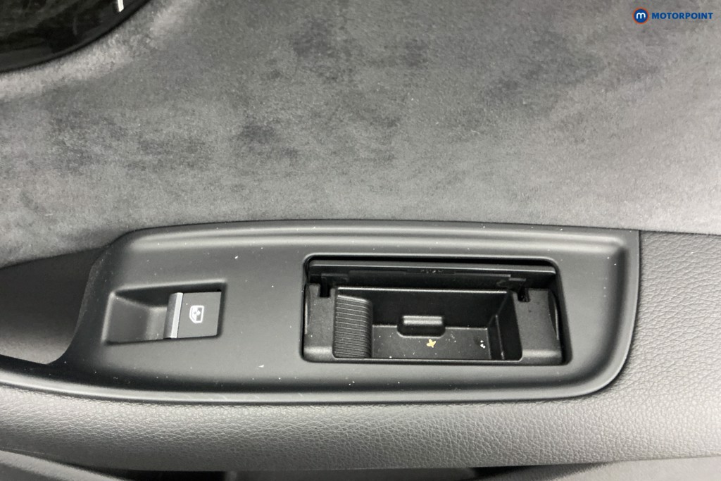 Audi Q7 Black Edition Automatic Diesel SUV - Stock Number (1607122) - 47th supplementary image