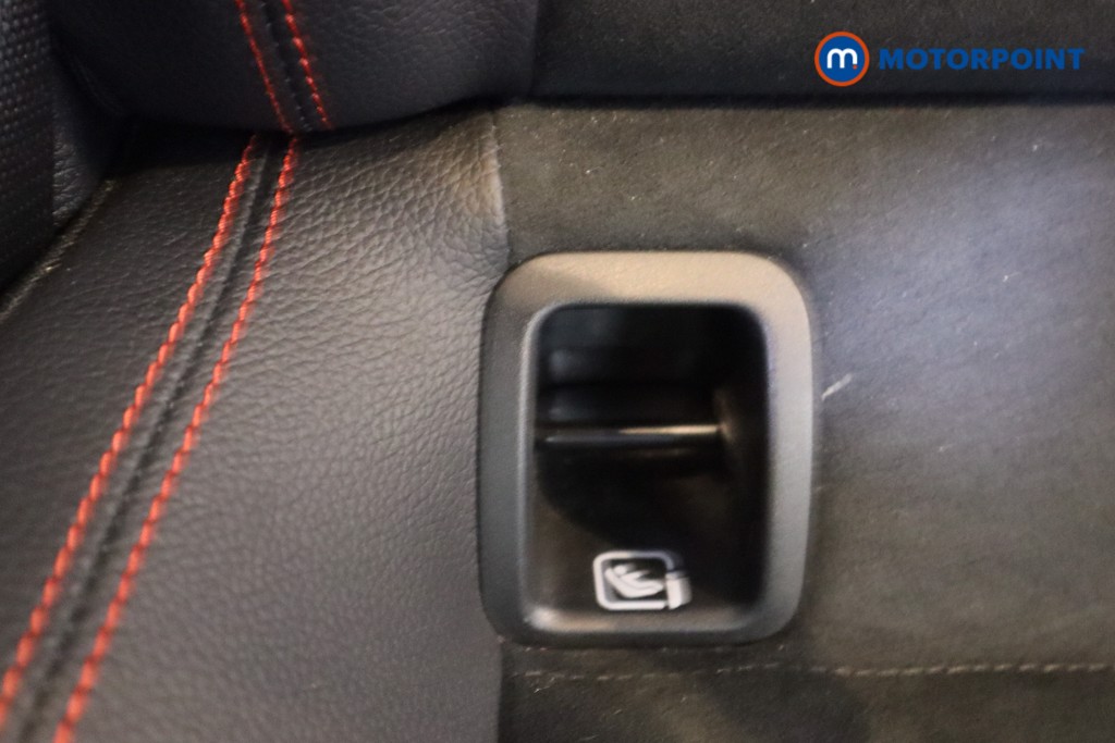 Mercedes-Benz A Class Amg Line Automatic Petrol Hatchback - Stock Number (1607232) - 28th supplementary image