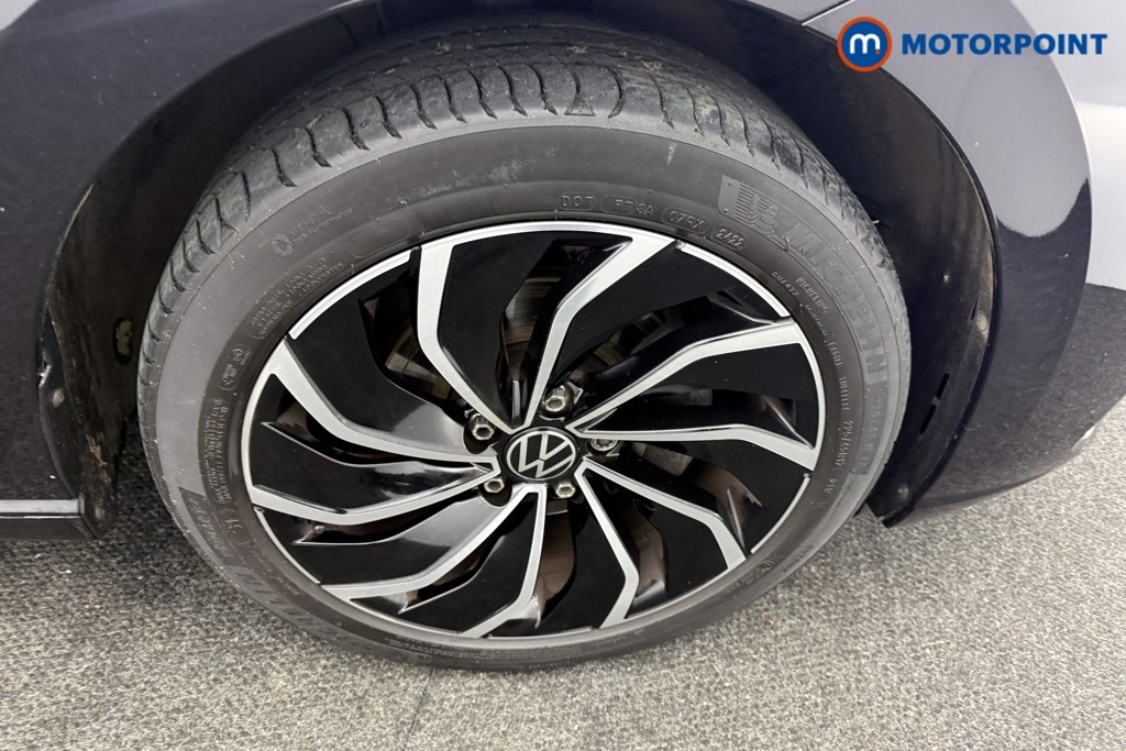 Volkswagen Golf Style Manual Petrol Hatchback - Stock Number (1607257) - 31st supplementary image