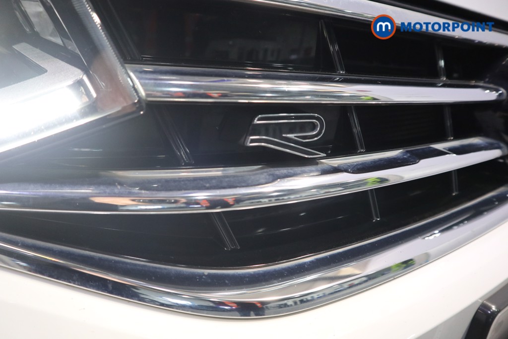 Volkswagen Tiguan R-Line Automatic Petrol SUV - Stock Number (1607655) - 32nd supplementary image