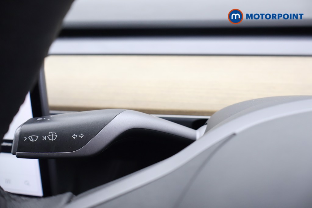 Tesla Model 3 Standard Plus Automatic Electric Saloon - Stock Number (1607683) - 3rd supplementary image