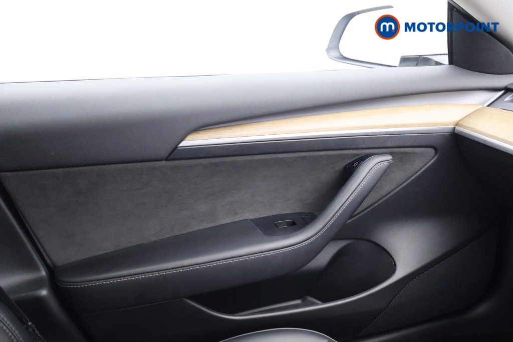 Tesla Model 3 Standard Plus Automatic Electric Saloon - Stock Number (1607683) - 6th supplementary image