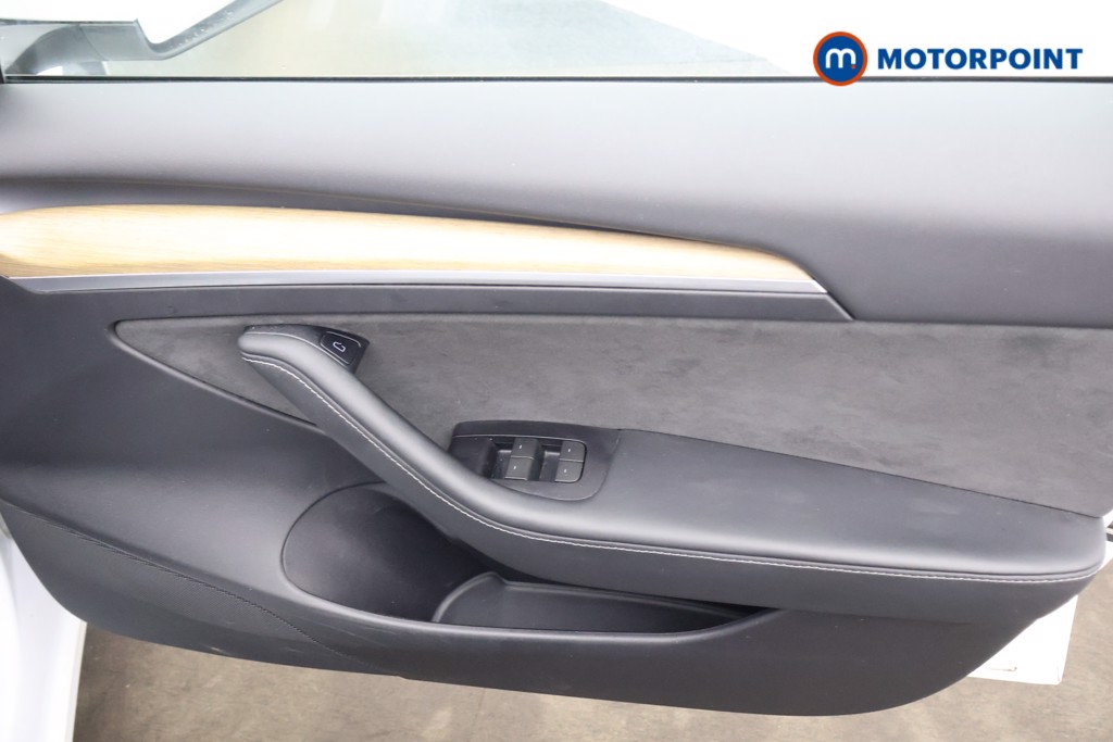 Tesla Model 3 Standard Plus Automatic Electric Saloon - Stock Number (1607683) - 7th supplementary image