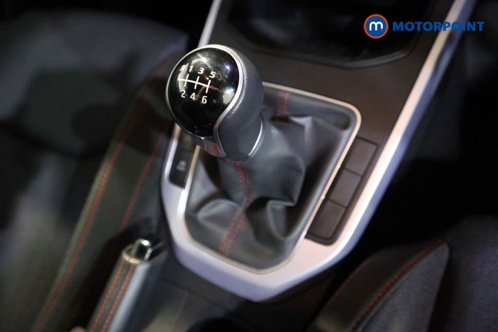 Seat Arona FR Manual Petrol SUV - Stock Number (1607876) - 8th supplementary image