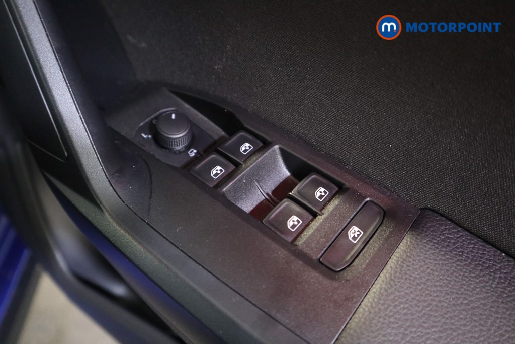 Seat Arona FR Manual Petrol SUV - Stock Number (1607876) - 10th supplementary image