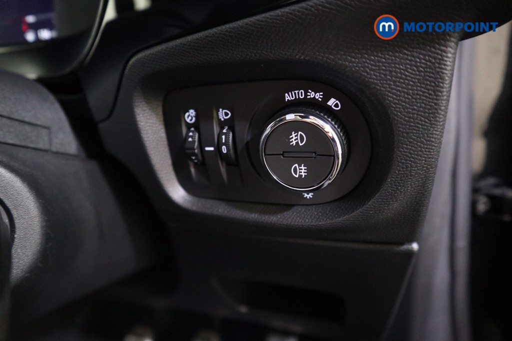 Vauxhall Corsa GS Manual Petrol Hatchback - Stock Number (1607949) - 10th supplementary image