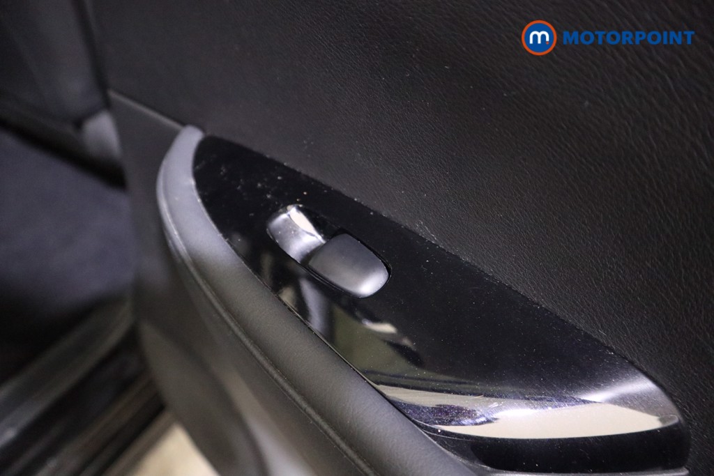 Nissan Leaf 10 Automatic Electric Hatchback - Stock Number (1608297) - 16th supplementary image