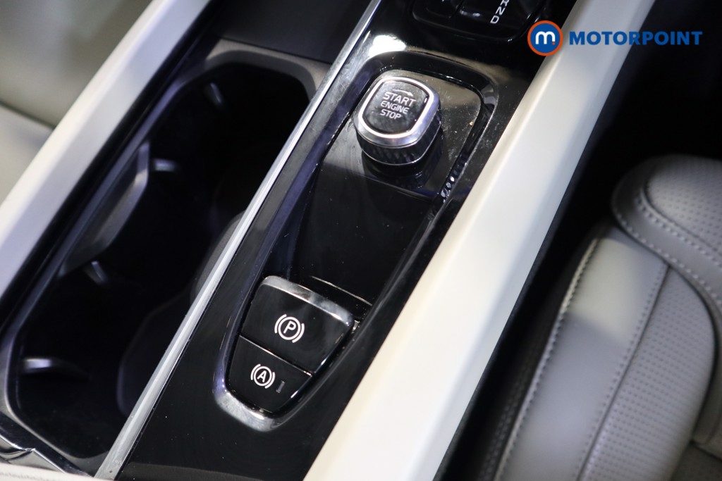 Volvo Xc60 Inscription Automatic Diesel SUV - Stock Number (1608372) - 9th supplementary image