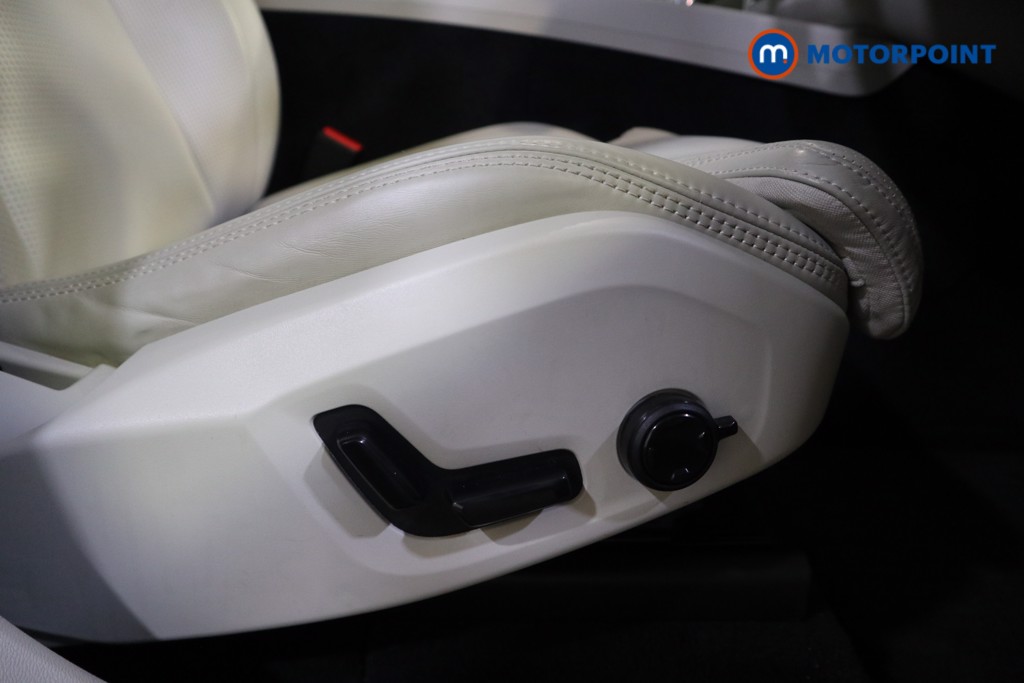 Volvo Xc60 Inscription Automatic Diesel SUV - Stock Number (1608372) - 13th supplementary image