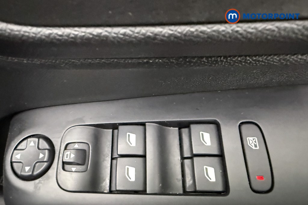 Citroen C5 Aircross Shine Manual Petrol SUV - Stock Number (1608428) - 19th supplementary image