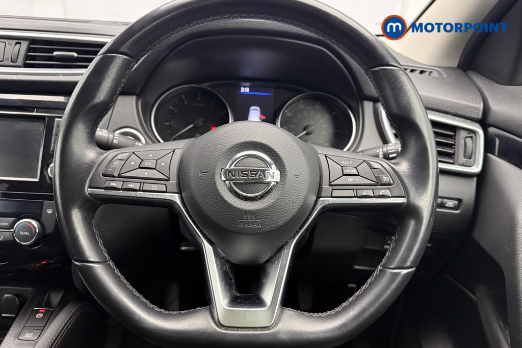 Nissan Qashqai N-Connecta Manual Petrol SUV - Stock Number (1609004) - 5th supplementary image