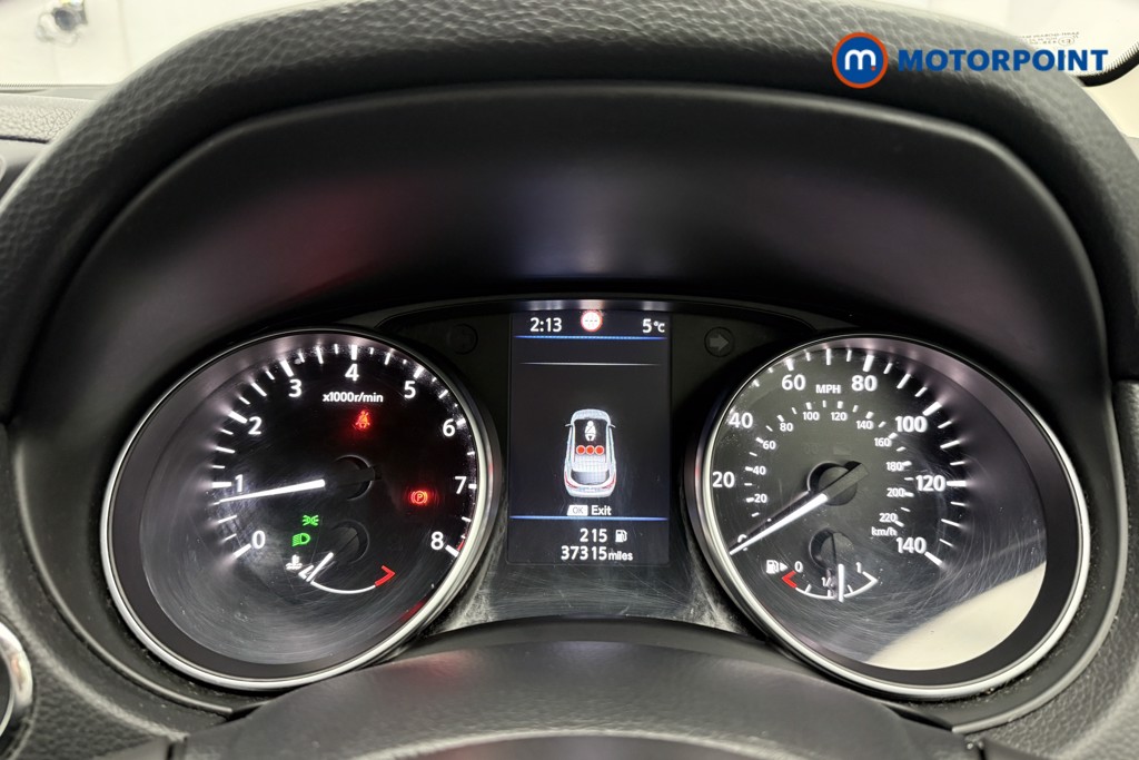 Nissan Qashqai N-Connecta Manual Petrol SUV - Stock Number (1609004) - 6th supplementary image