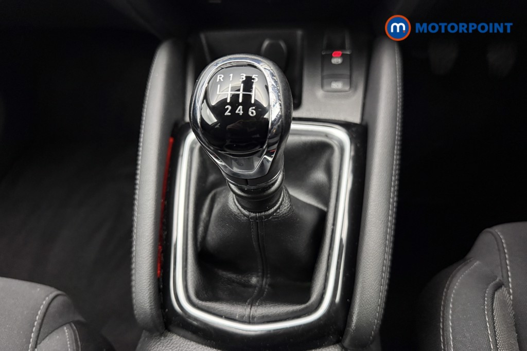 Nissan Qashqai N-Connecta Manual Petrol SUV - Stock Number (1609004) - 7th supplementary image