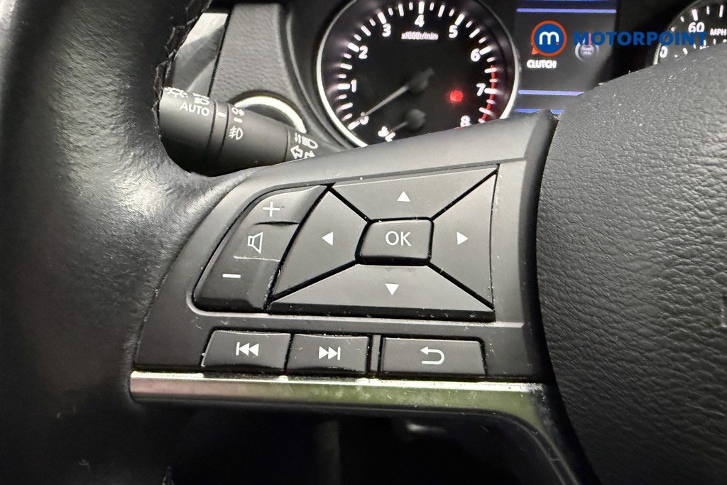 Nissan Qashqai N-Connecta Manual Petrol SUV - Stock Number (1609004) - 14th supplementary image