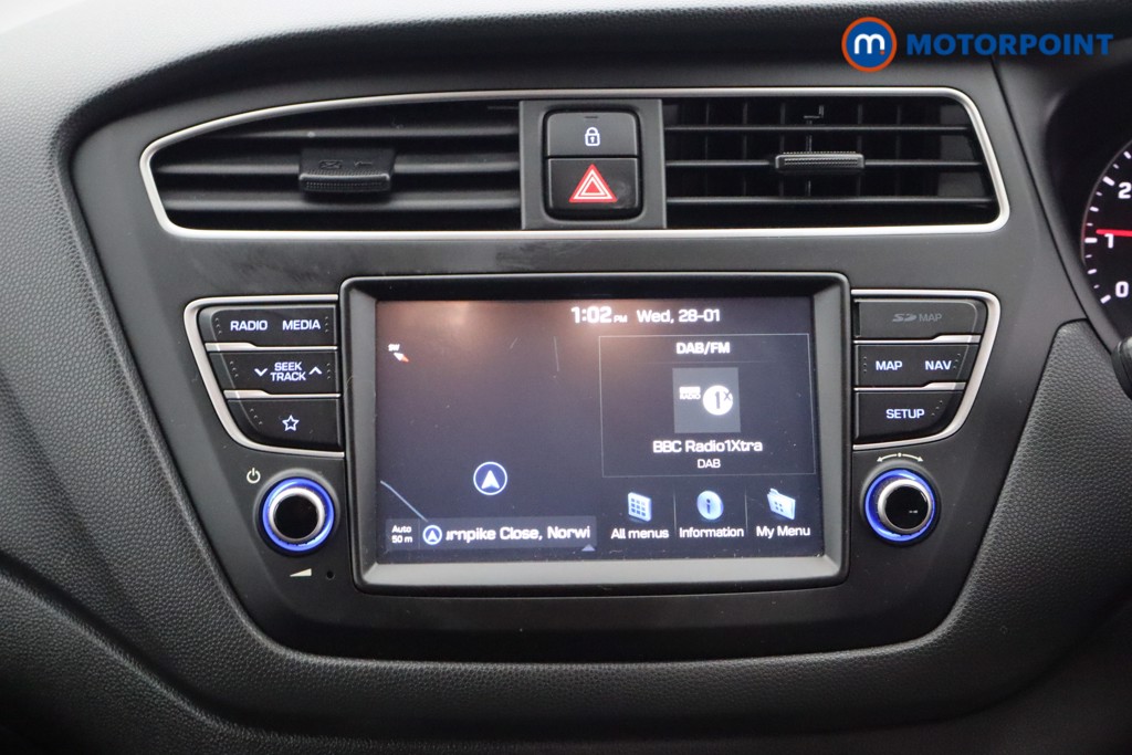 Hyundai I20 Premium Nav Manual Petrol Hatchback - Stock Number (1609092) - 2nd supplementary image