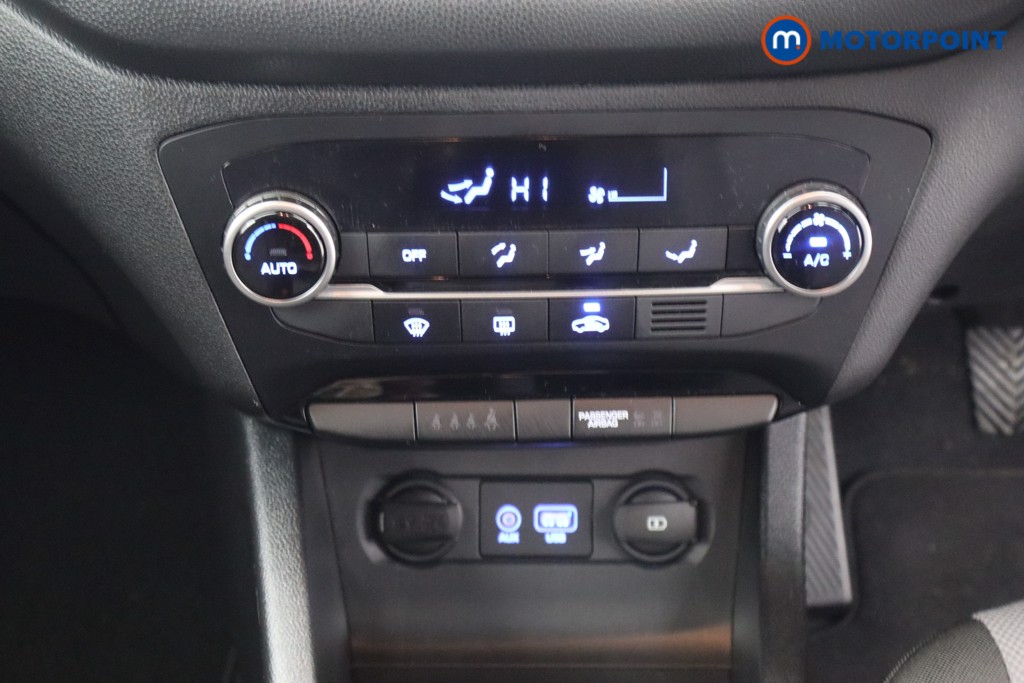 Hyundai I20 Premium Nav Manual Petrol Hatchback - Stock Number (1609092) - 3rd supplementary image