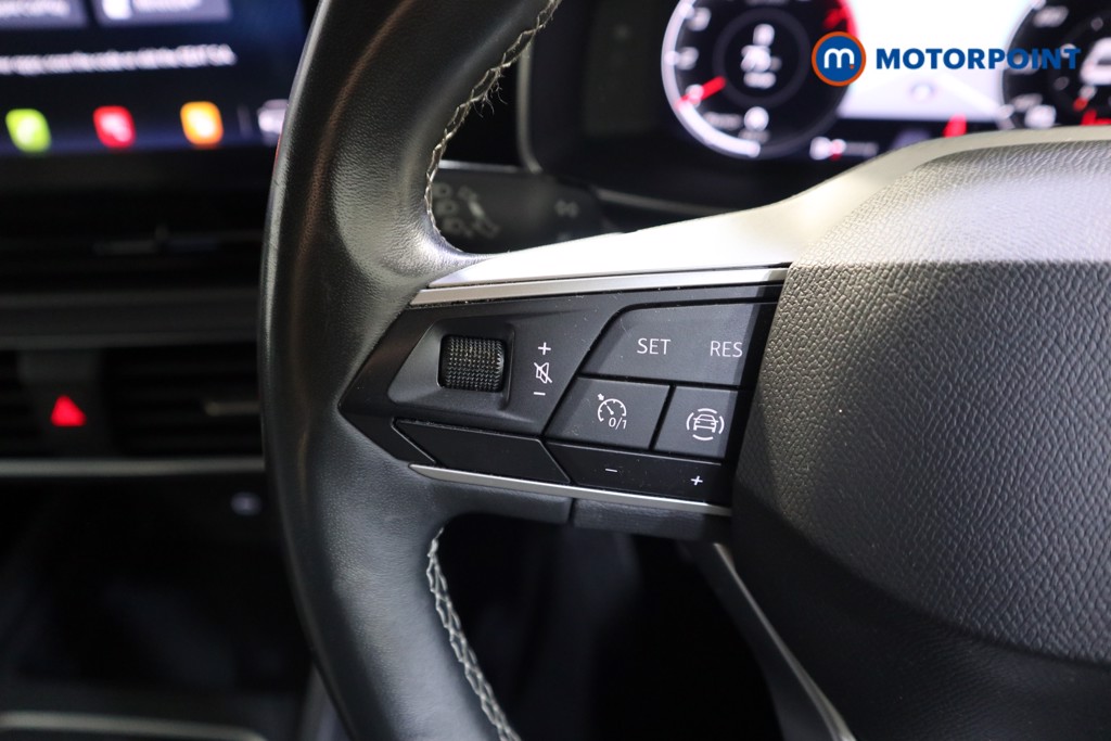 Seat Leon Se Dynamic Manual Petrol Hatchback - Stock Number (1609116) - 3rd supplementary image