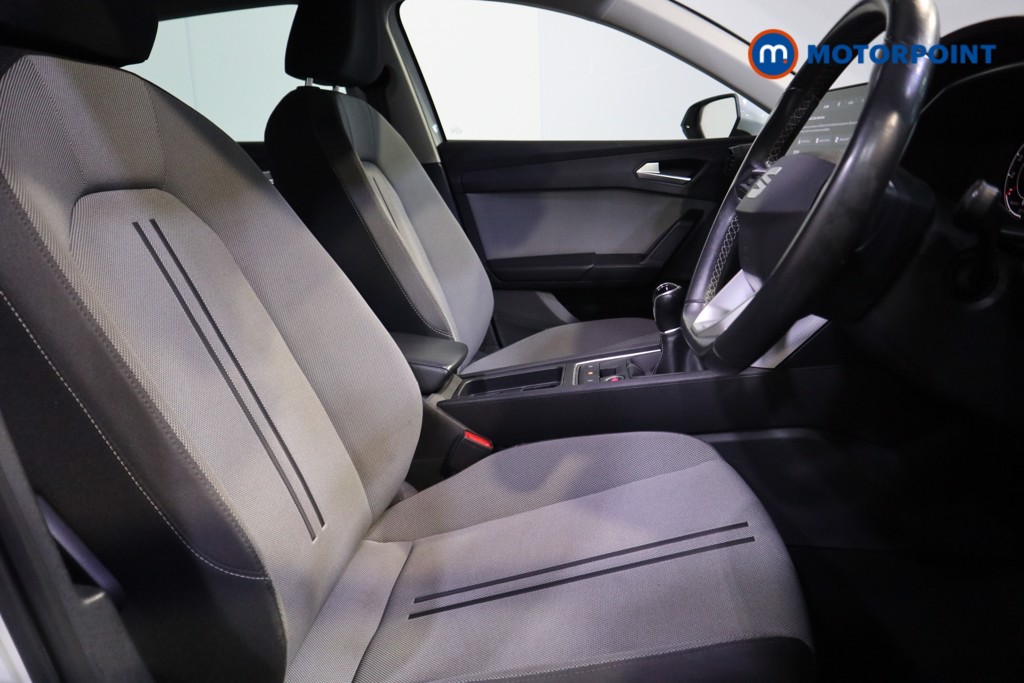 Seat Leon Se Dynamic Manual Petrol Hatchback - Stock Number (1609116) - 12th supplementary image