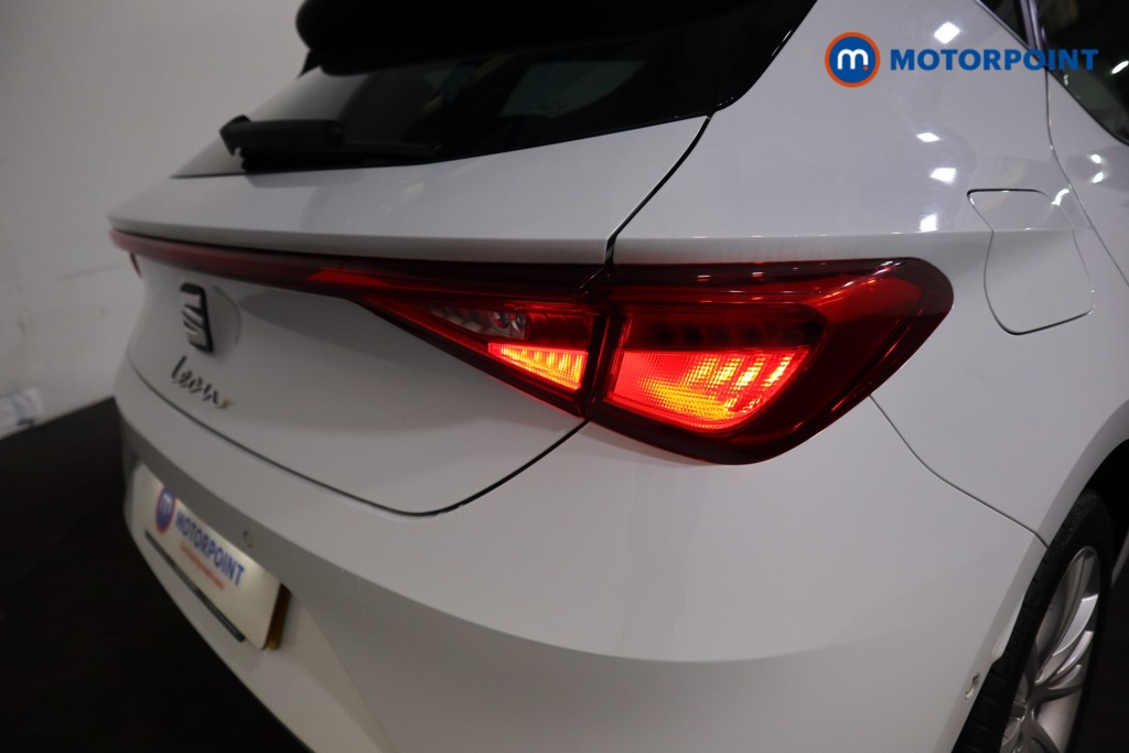 Seat Leon Se Dynamic Manual Petrol Hatchback - Stock Number (1609116) - 24th supplementary image