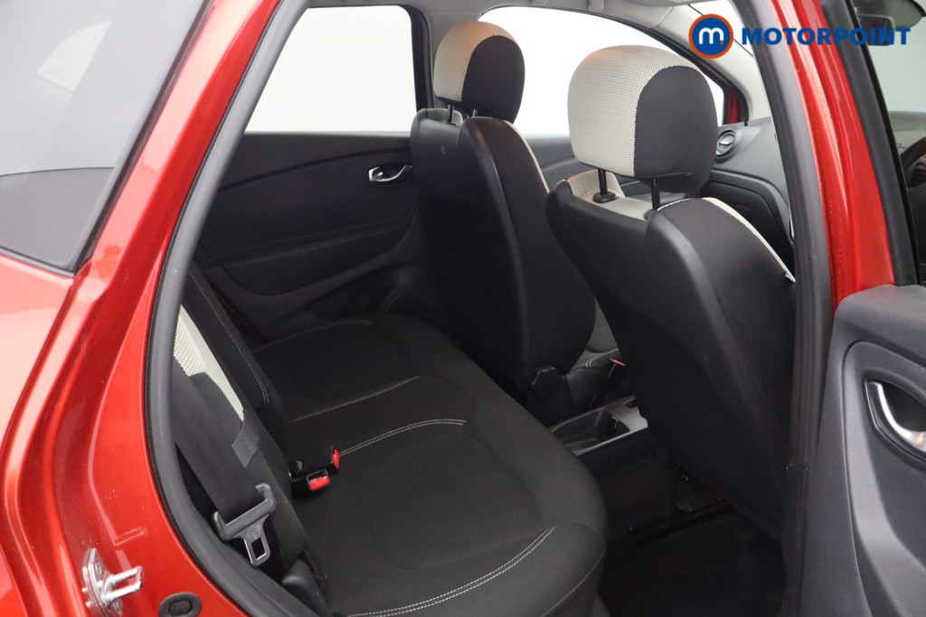 Renault Captur Iconic Manual Petrol SUV - Stock Number (1609216) - 9th supplementary image