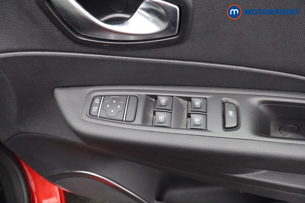 Renault Captur Iconic Manual Petrol SUV - Stock Number (1609216) - 20th supplementary image