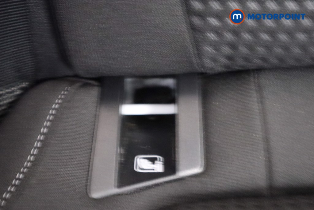 Ford Focus Trend Automatic Diesel Hatchback - Stock Number (1609321) - 27th supplementary image