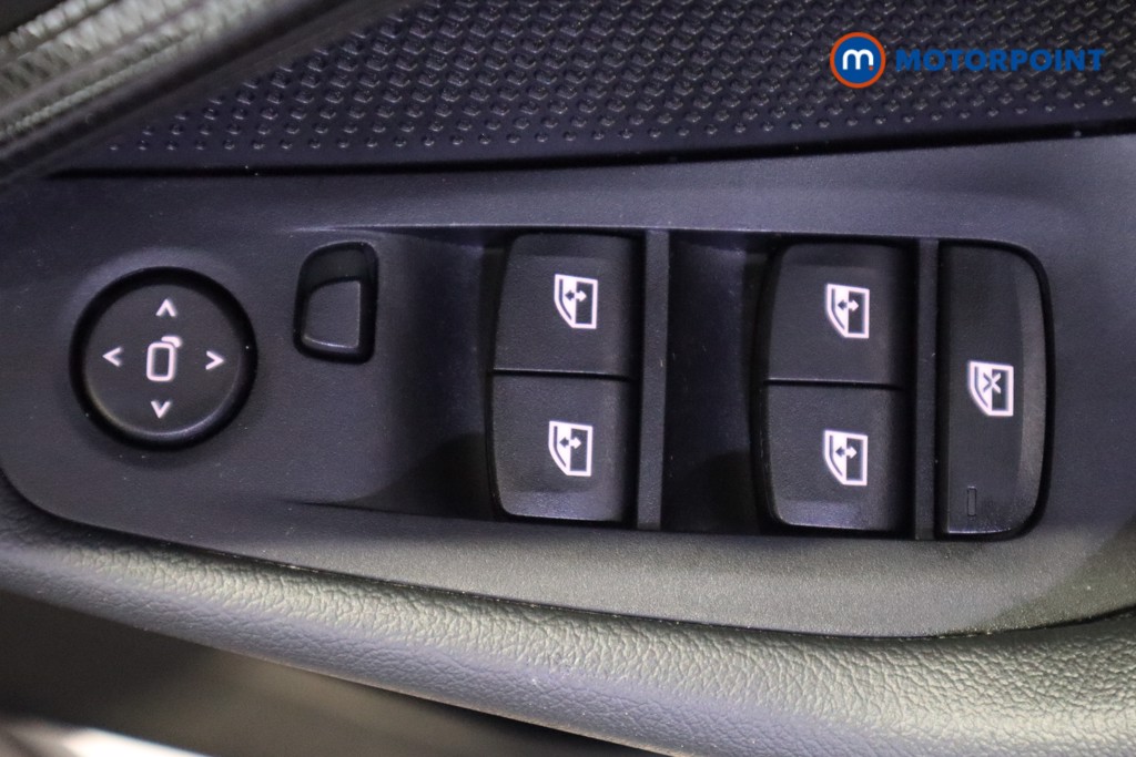 BMW 2 Series Sport Automatic Petrol Saloon - Stock Number (1609616) - 15th supplementary image