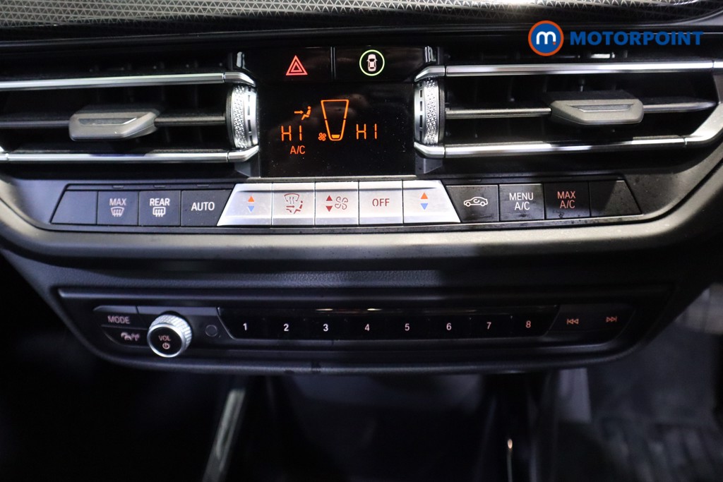 BMW 2 Series Sport Automatic Petrol Saloon - Stock Number (1609616) - 20th supplementary image