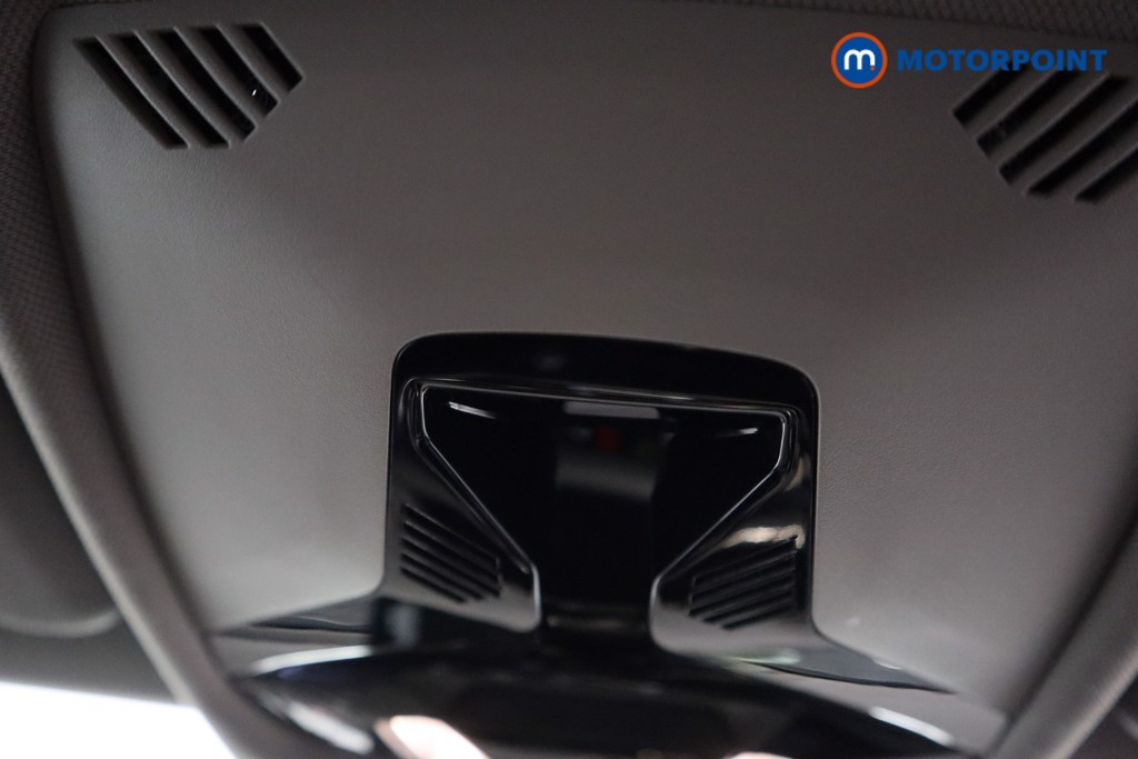 BMW 2 Series Sport Automatic Petrol Saloon - Stock Number (1609616) - 25th supplementary image