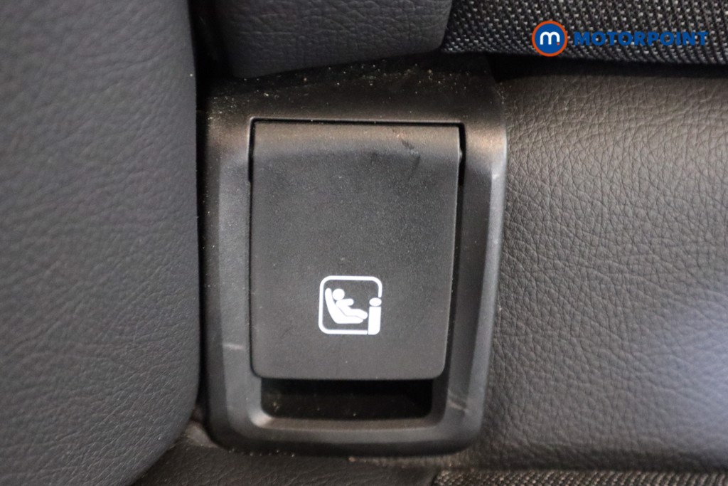 BMW 2 Series Sport Automatic Petrol Saloon - Stock Number (1609616) - 27th supplementary image