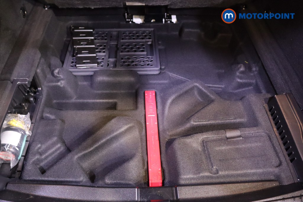 Mercedes-Benz EQC Sport Automatic Electric SUV - Stock Number (1609642) - 30th supplementary image