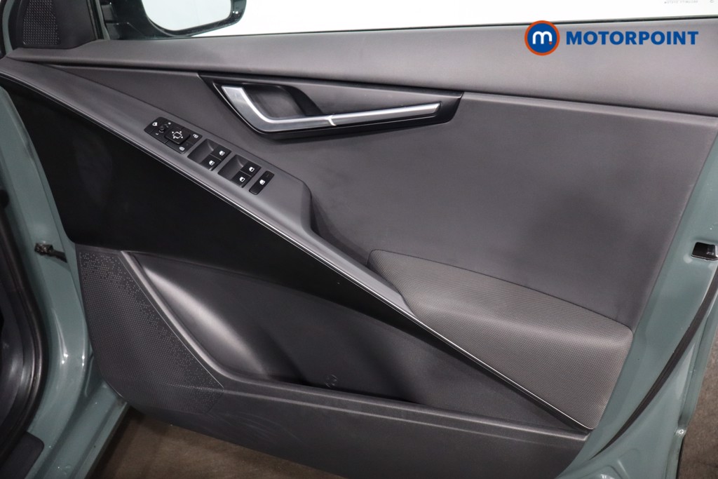 KIA Niro 3 Automatic Petrol-Electric Hybrid SUV - Stock Number (1609645) - 22nd supplementary image