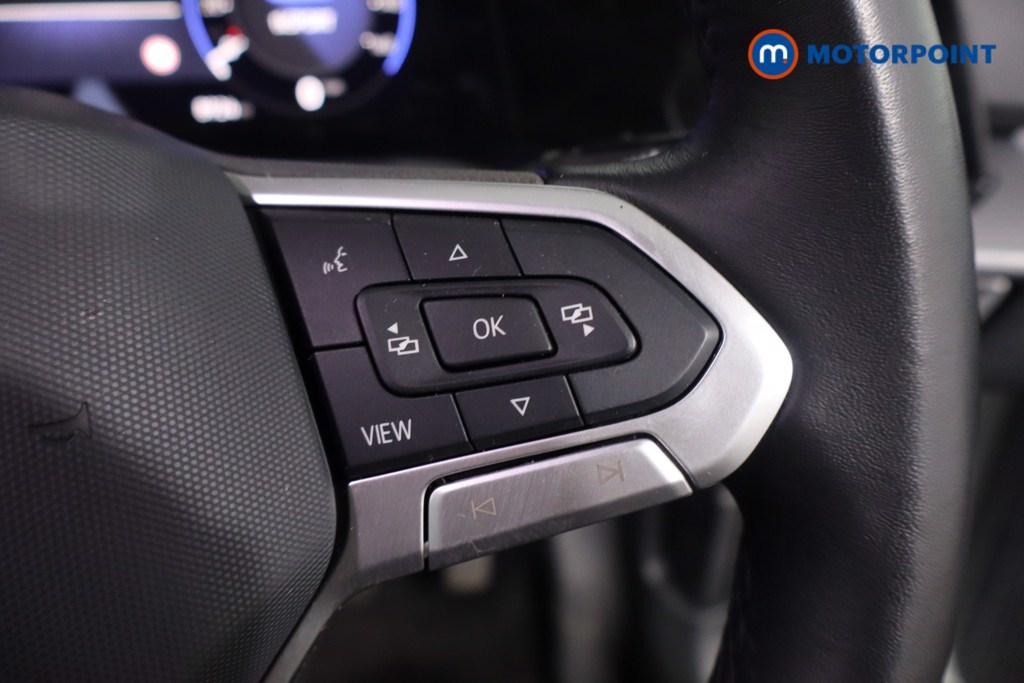 Volkswagen Golf Style Edition Manual Petrol Hatchback - Stock Number (1609692) - 8th supplementary image