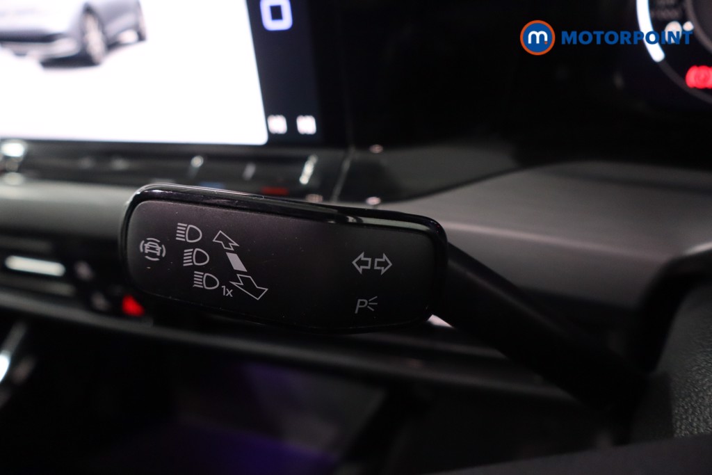 Volkswagen Golf Style Edition Manual Petrol Hatchback - Stock Number (1609692) - 14th supplementary image