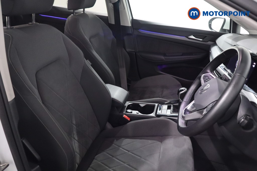 Volkswagen Golf Style Edition Manual Petrol Hatchback - Stock Number (1609692) - 21st supplementary image