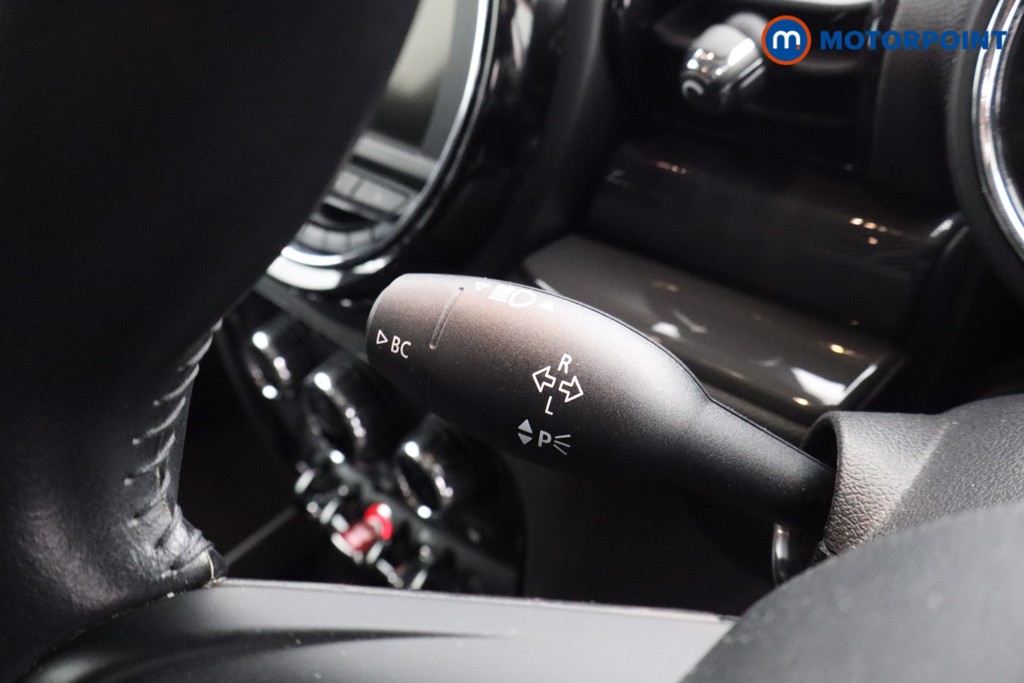 Mini Clubman Cooper Manual Petrol Estate - Stock Number (1610246) - 11th supplementary image