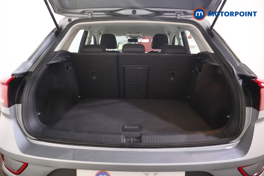 Volkswagen T-Roc Life Automatic Petrol SUV - Stock Number (1610276) - 17th supplementary image